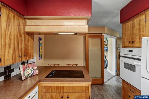 2718 Columbus Street SE Albany OR 97322