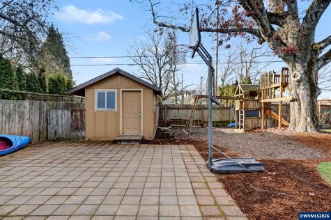 2718 Columbus Street SE Albany OR 97322
