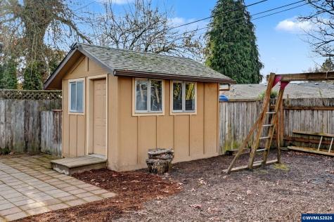 2718 Columbus Street SE Albany OR 97322