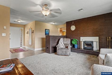 2718 Columbus Street SE Albany OR 97322
