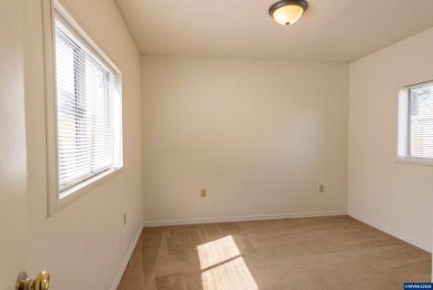 270 Gwinn Street W Monmouth OR 97361