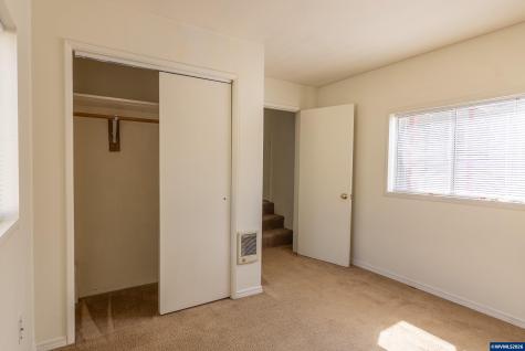 270 Gwinn Street W Monmouth OR 97361