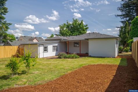 270 Gwinn Street W Monmouth OR 97361