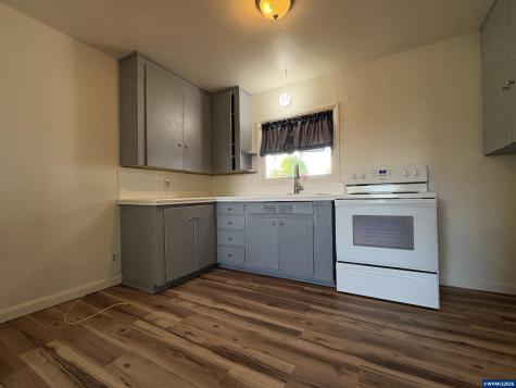 270 Gwinn Street W Monmouth OR 97361