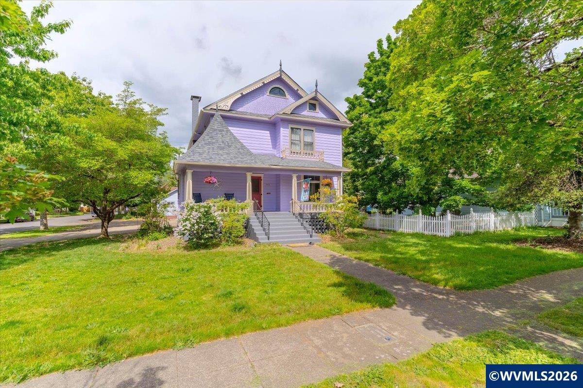 1113 Cottage Street NE Salem OR 97301
