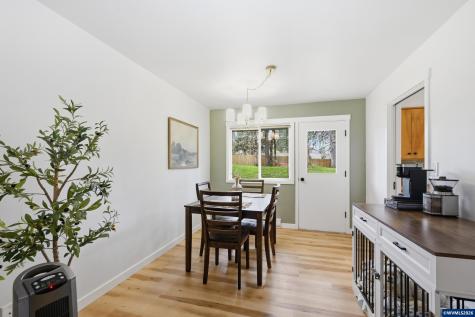 239 NE Azalea Drive Corvallis OR 97330