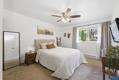 239 NE Azalea Drive Corvallis OR 97330