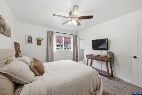 239 NE Azalea Drive Corvallis OR 97330