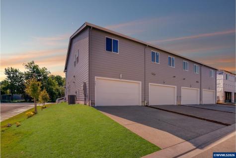 839 Kirksey Street Woodburn OR 97071
