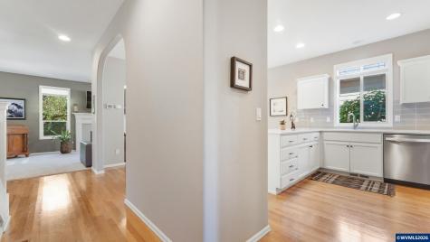 966 Troon Street NW Albany OR 97321