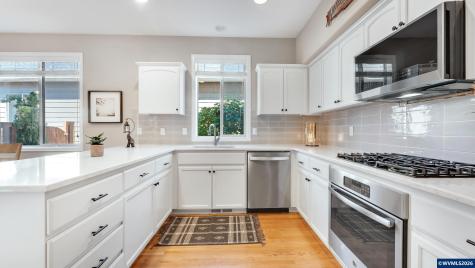 966 Troon Street NW Albany OR 97321