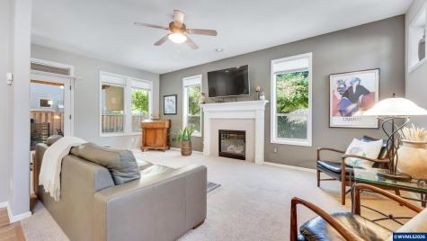 966 Troon Street NW Albany OR 97321