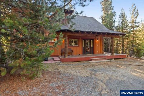 141152 Crescent Moon Drive Crescent Lake OR 97733