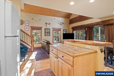 141152 Crescent Moon Drive Crescent Lake OR 97733