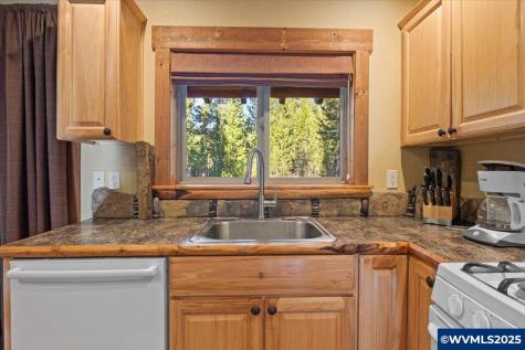 141152 Crescent Moon Drive Crescent Lake OR 97733
