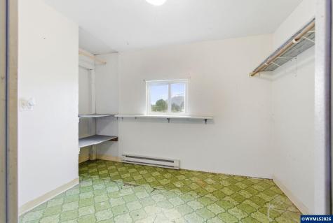 1715 Cascade Drive Lebanon OR 97355