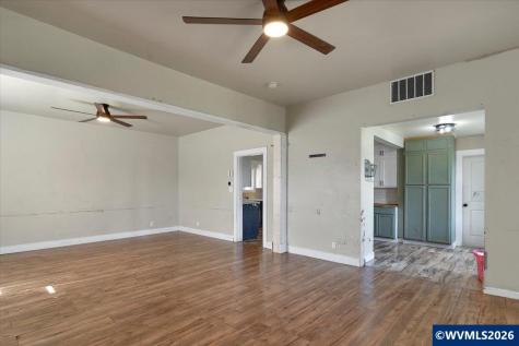 991 SE Lyle Street Dallas OR 97338