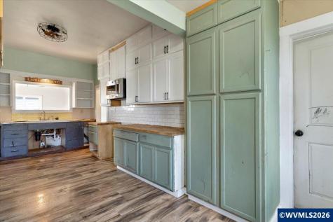 991 SE Lyle Street Dallas OR 97338