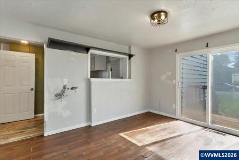 991 SE Lyle Street Dallas OR 97338