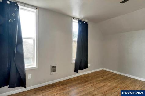 991 SE Lyle Street Dallas OR 97338