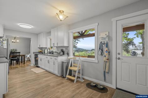 2239 Steiwer Road SE Jefferson OR 97362