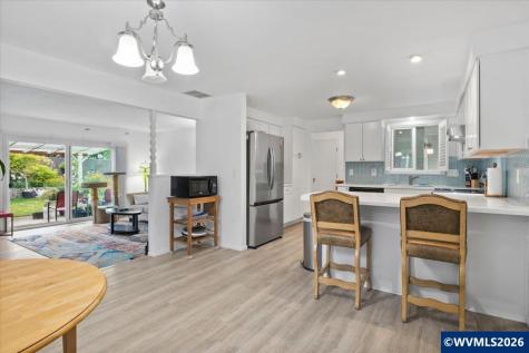 5780 14th Avenue NE Keizer OR 97303