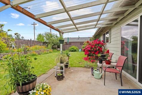 5780 14th Avenue NE Keizer OR 97303