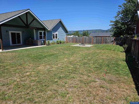 4581 Kalmia Street Sweet Home OR 97386