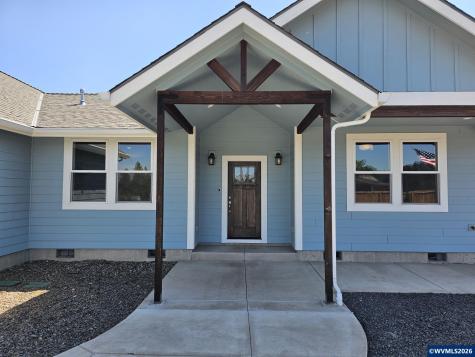 4581 Kalmia Street Sweet Home OR 97386