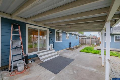 910 Ermine Street SE Albany OR 97322