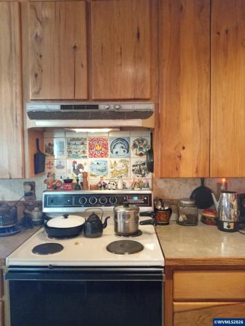 1905 Willamette Avenue NE Albany OR 97321