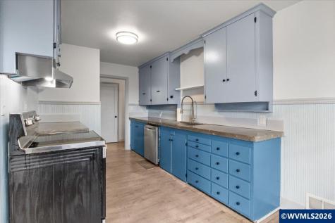 900 Cascade Drive NW Salem OR 97304