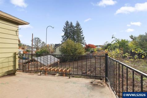 900 Cascade Drive NW Salem OR 97304