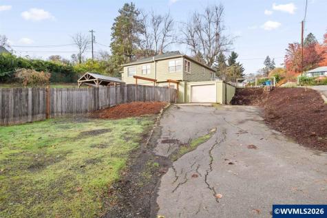 900 Cascade Drive NW Salem OR 97304