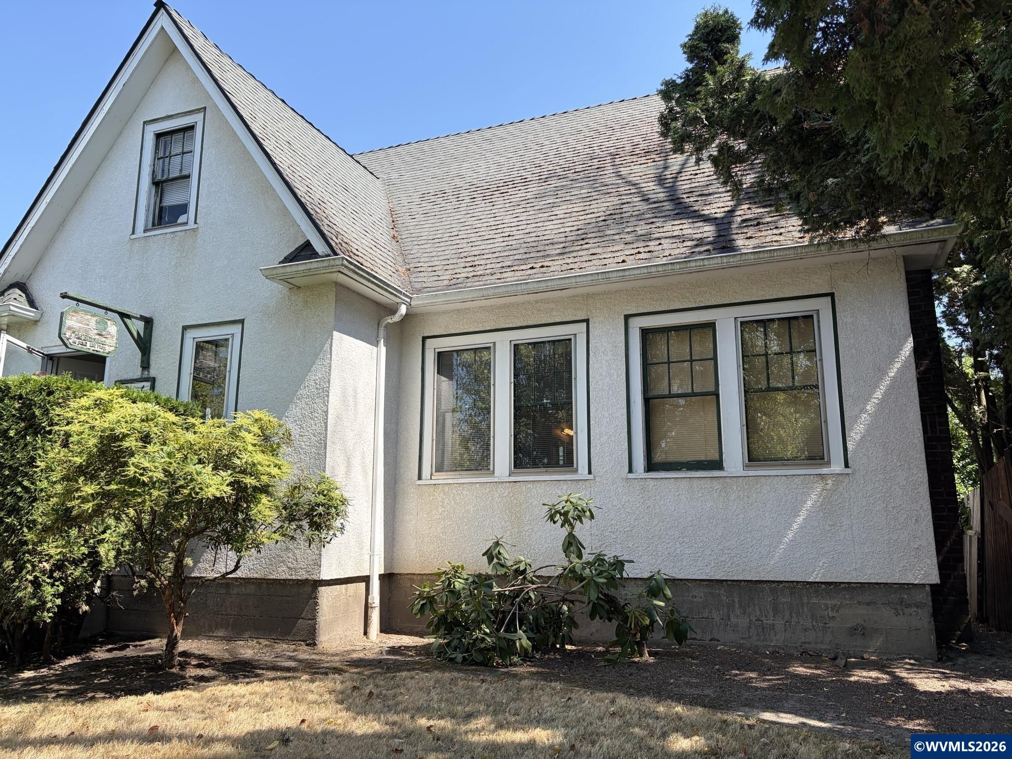 1966 Mccoy Avenue NE Salem OR 97301
