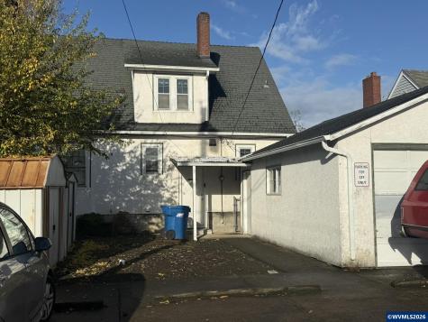1966 Mccoy Avenue NE Salem OR 97301
