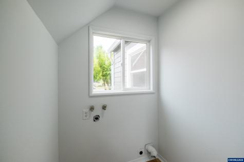 1115 12th Avenue SW Albany OR 97321