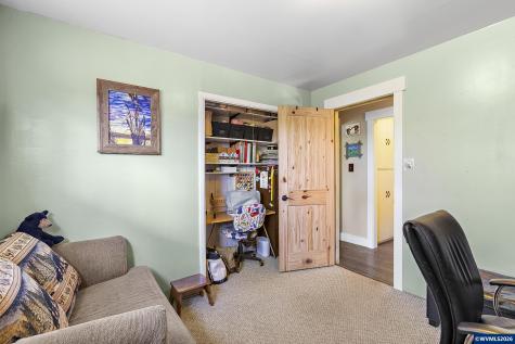 34931 Meridian Road Lebanon OR 97355