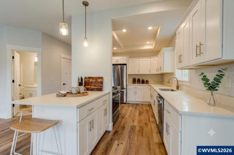 786 Maple Street Independence OR 97351