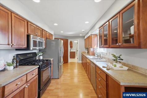 128 Weldwood Drive Lebanon OR 97355