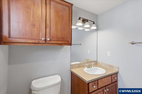 128 Weldwood Drive Lebanon OR 97355