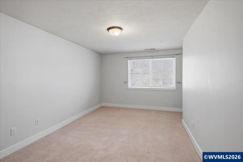 128 Weldwood Drive Lebanon OR 97355