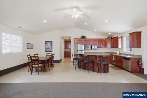 128 Weldwood Drive Lebanon OR 97355