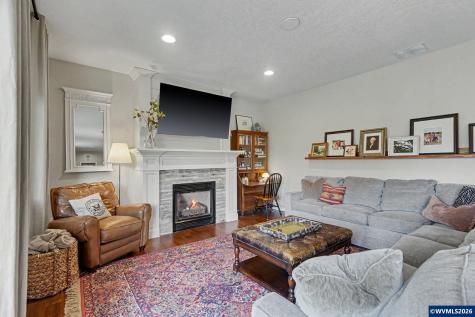 2113 Goldfinch Avenue SE Stayton OR 97383