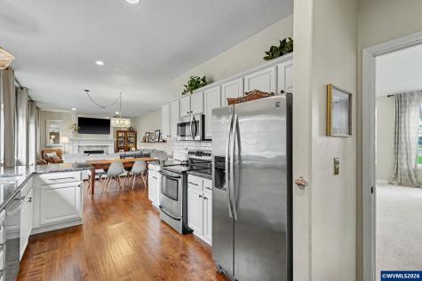 2113 Goldfinch Avenue SE Stayton OR 97383