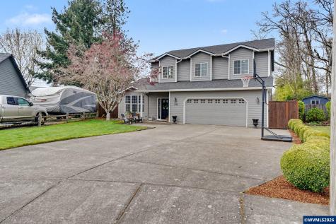 2113 Goldfinch Avenue SE Stayton OR 97383
