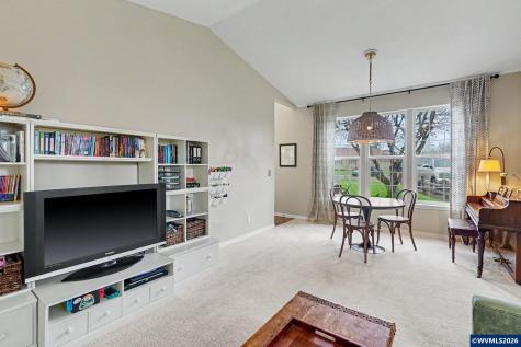 2113 Goldfinch Avenue SE Stayton OR 97383