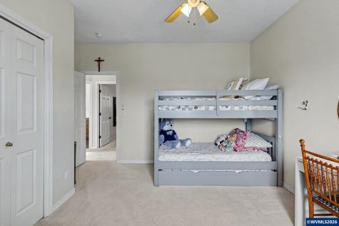 2113 Goldfinch Avenue SE Stayton OR 97383