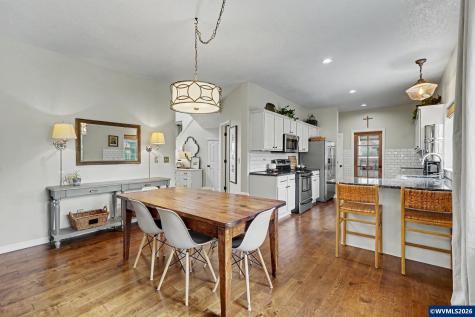 2113 Goldfinch Avenue SE Stayton OR 97383