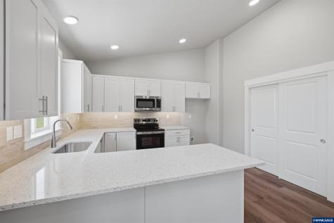 356 E Kisling Avenue Brownsville OR 97327